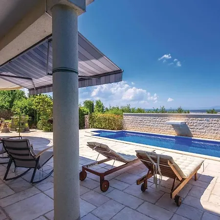 Nice In With 3 Bedrooms, Wifi And Outdoor Swimming Pool Tatil Evi *