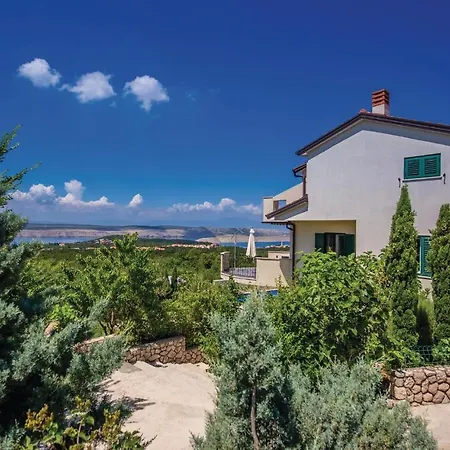 Tatil Evi Nice In With 3 Bedrooms, Wifi And Outdoor Swimming Pool Jadranovo