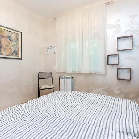 Nice In With 3 Bedrooms, Wifi And Outdoor Swimming Pool Tatil Evi *